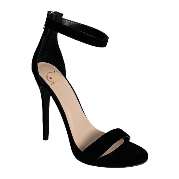 Heart in D Ankle Strap Sandals - Picture 1 of 13